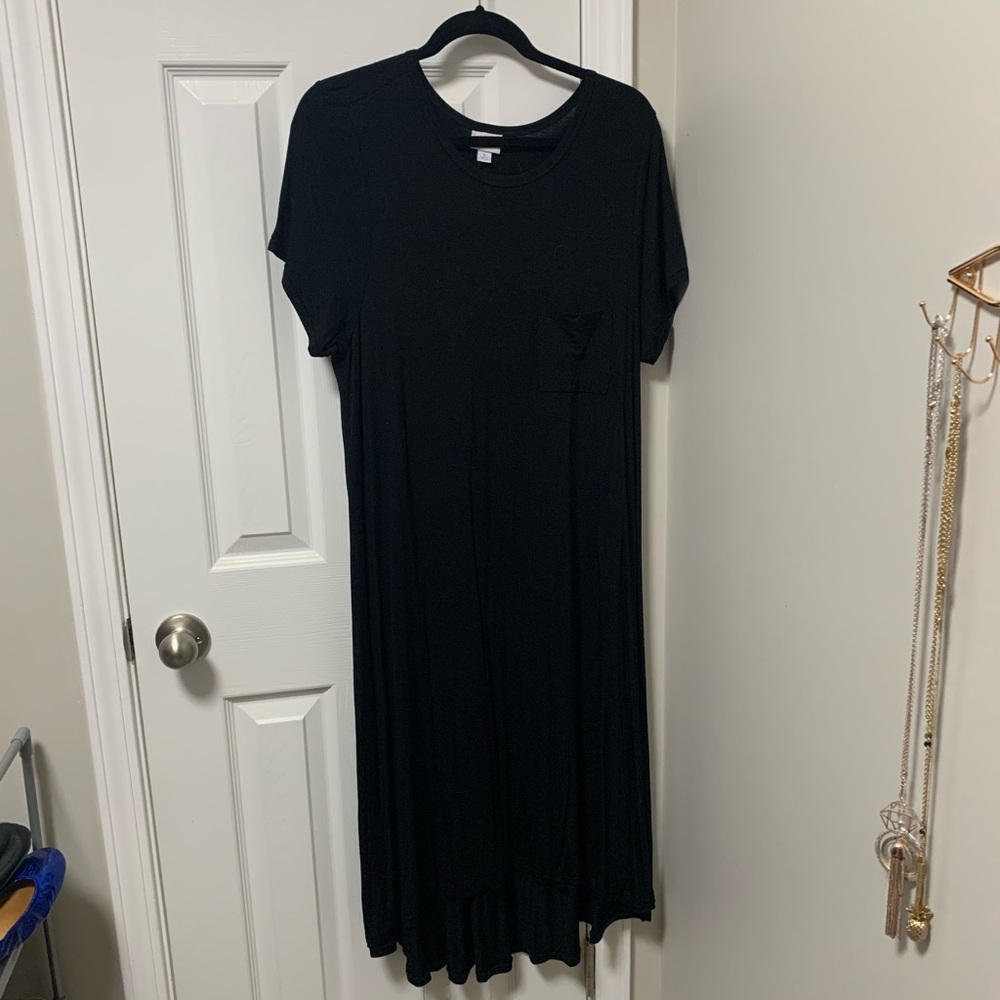 Black LuLaRoe Carly size large